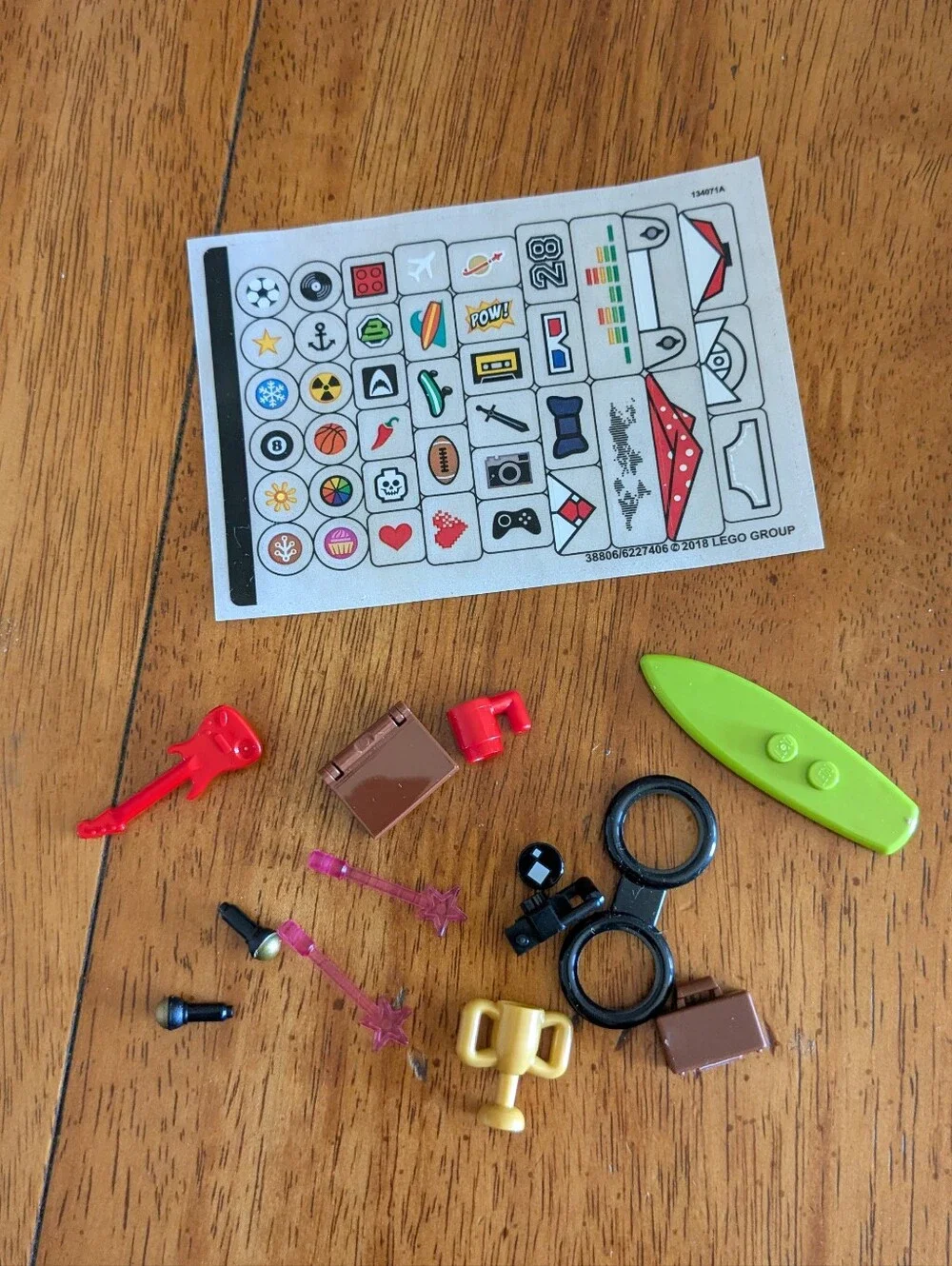LEGO BrickHeadz 41597 Go Brick Me Customization Set - Partially Open/Incomplete